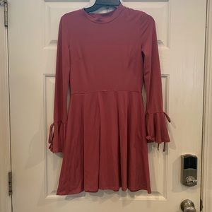 Pink forever 21 dress with bows